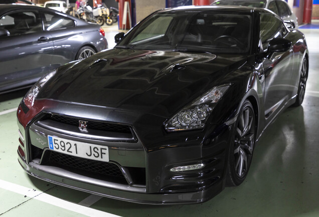 Nissan GT-R 2011