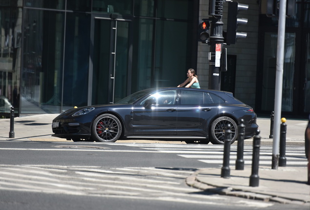 Porsche 971 Panamera Turbo Sport Turismo