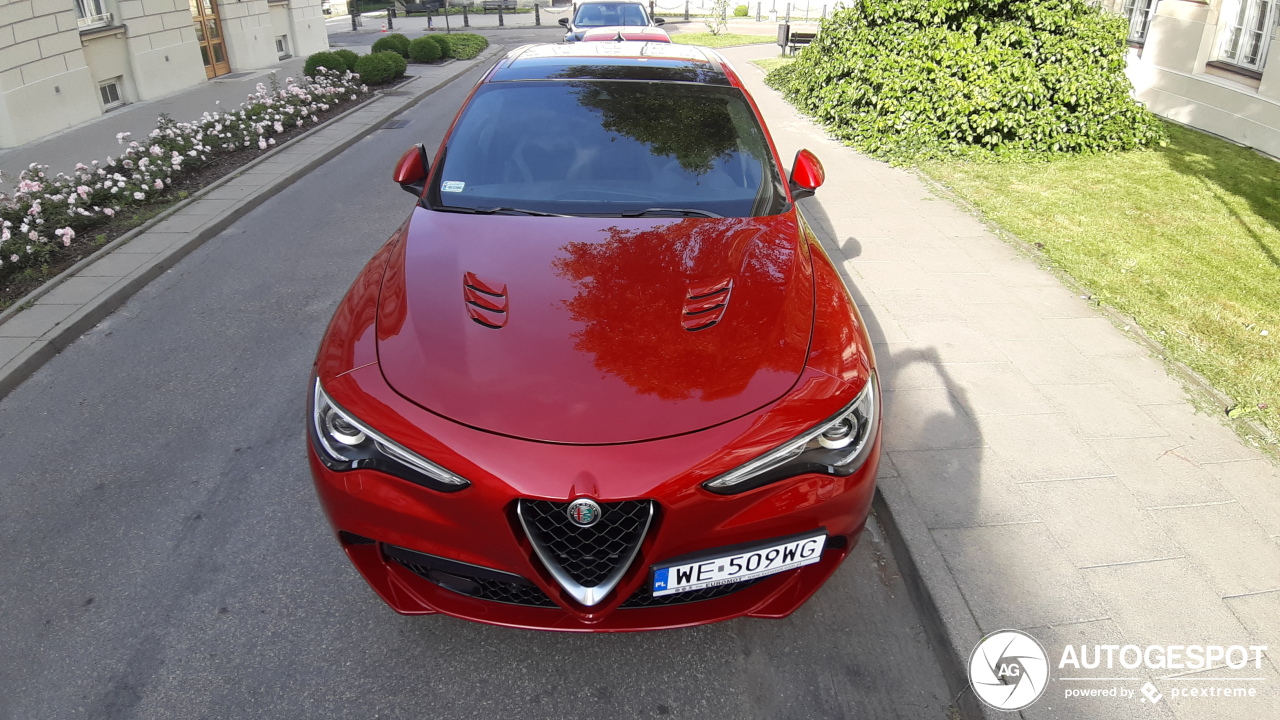 Alfa Romeo Stelvio Quadrifoglio