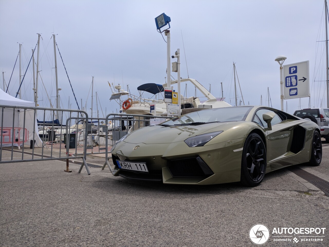 Lamborghini Aventador LP700-4