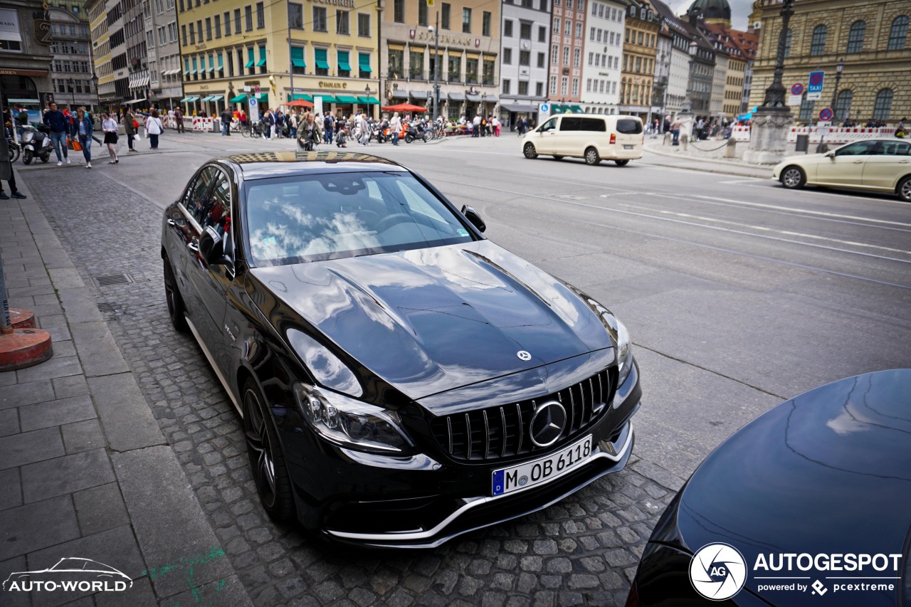 Mercedes-AMG C 63 S W205 2018