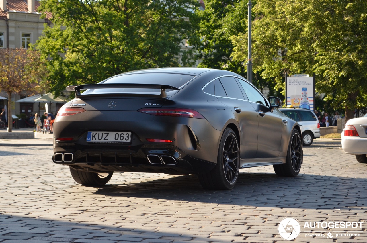 Mercedes-AMG GT 63 X290