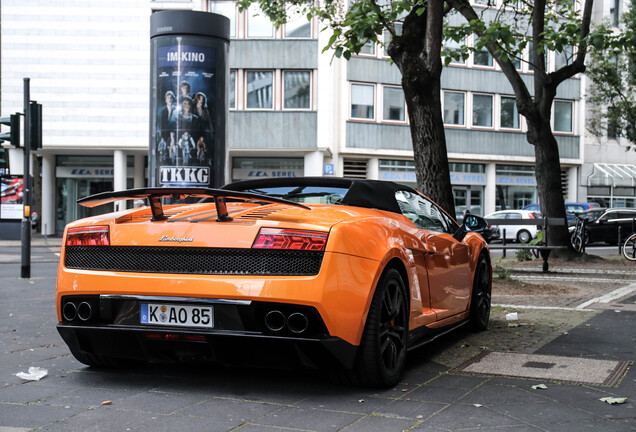 Lamborghini Gallardo LP570-4 Spyder Performante