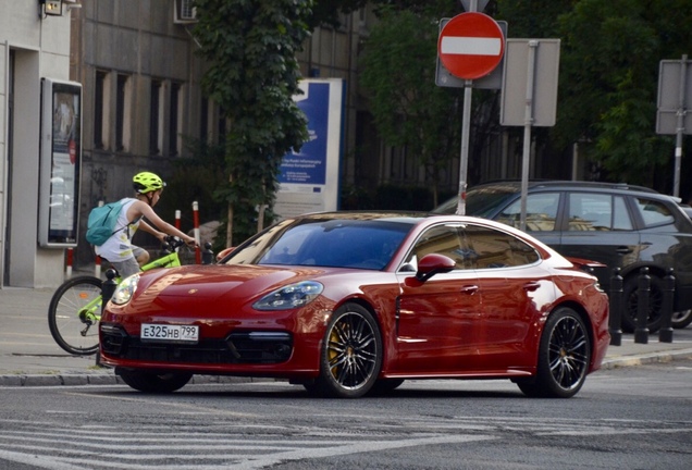 Porsche 971 Panamera Turbo S E-Hybrid