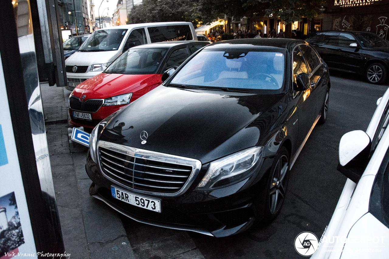 Mercedes-Benz S 63 AMG V222