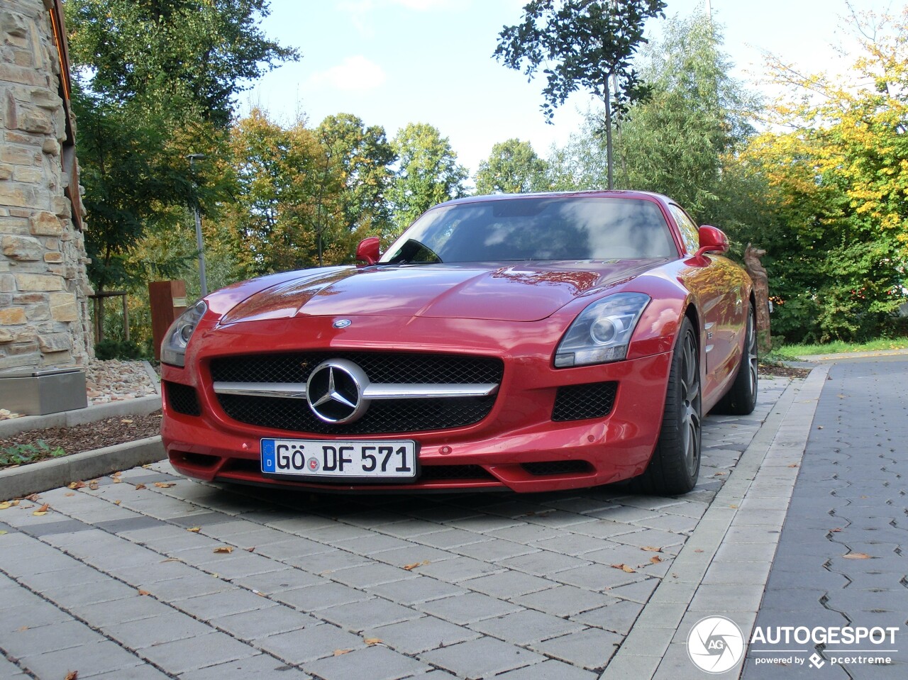 Mercedes-Benz SLS AMG