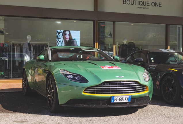 Aston Martin DB11