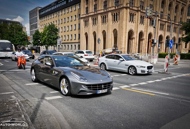 Ferrari FF