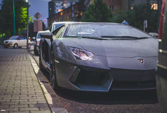 Lamborghini Aventador LP700-4