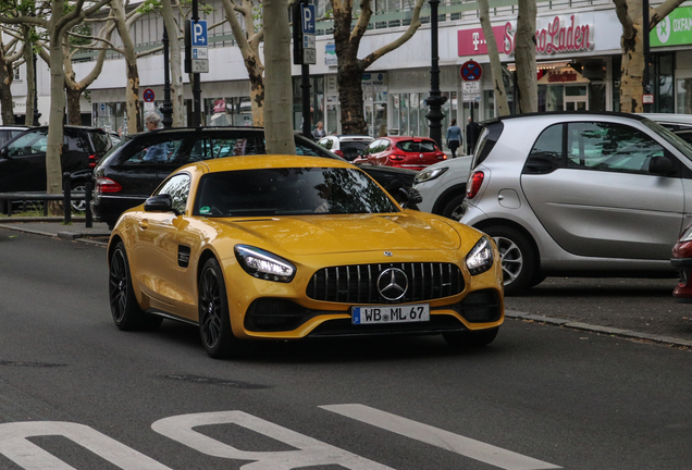 Mercedes-AMG GT C190 2019