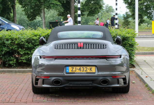 Porsche 992 Carrera 4S Cabriolet