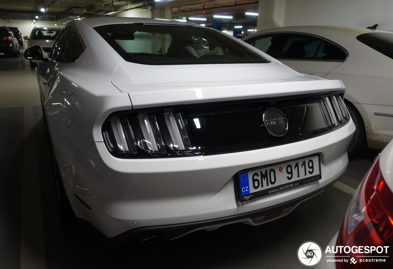 Ford Mustang GT 2015