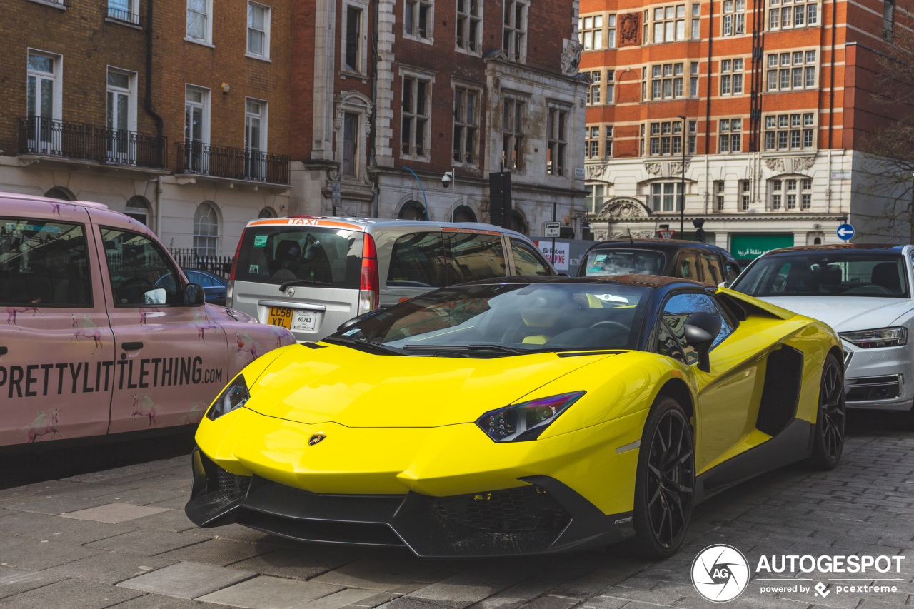 Lamborghini Aventador LP720-4 Roadster 50° Anniversario