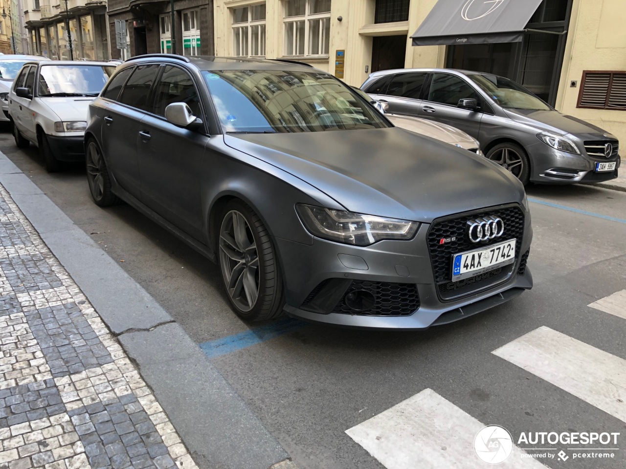 Audi RS6 Avant C7