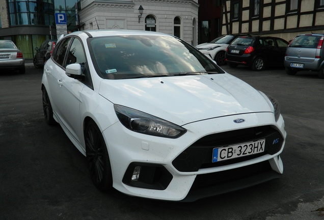 Ford Focus RS 2015