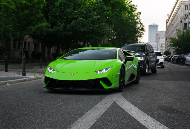 Lamborghini Huracán LP640-4 Performante