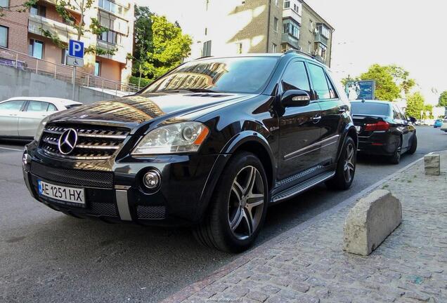 Mercedes-Benz ML 63 AMG W164