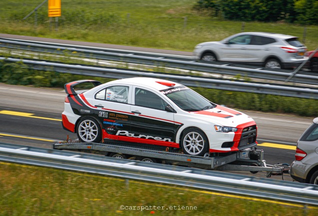 Mitsubishi Lancer Evolution X