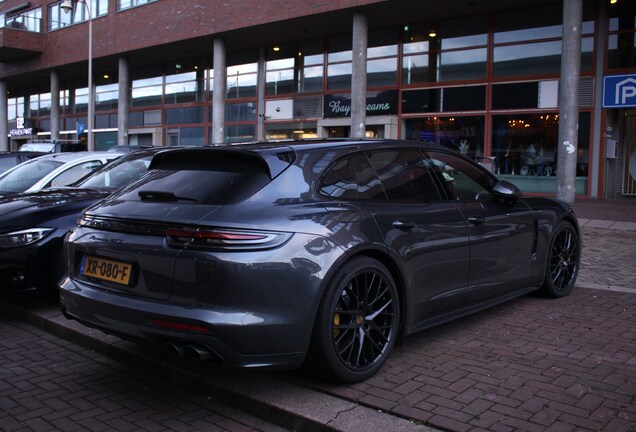 Porsche 971 Panamera GTS Sport Turismo