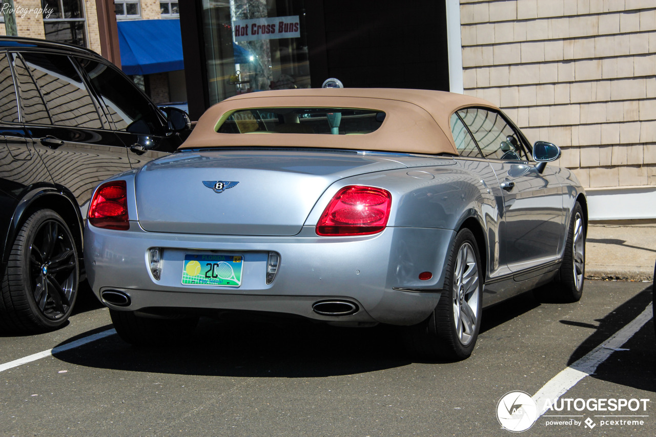 Bentley Continental GTC