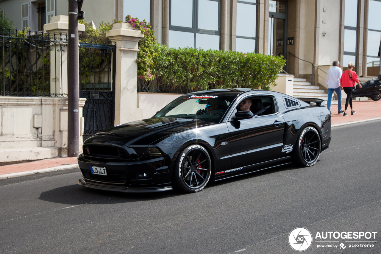 Ford Mustang GT California Special 2013