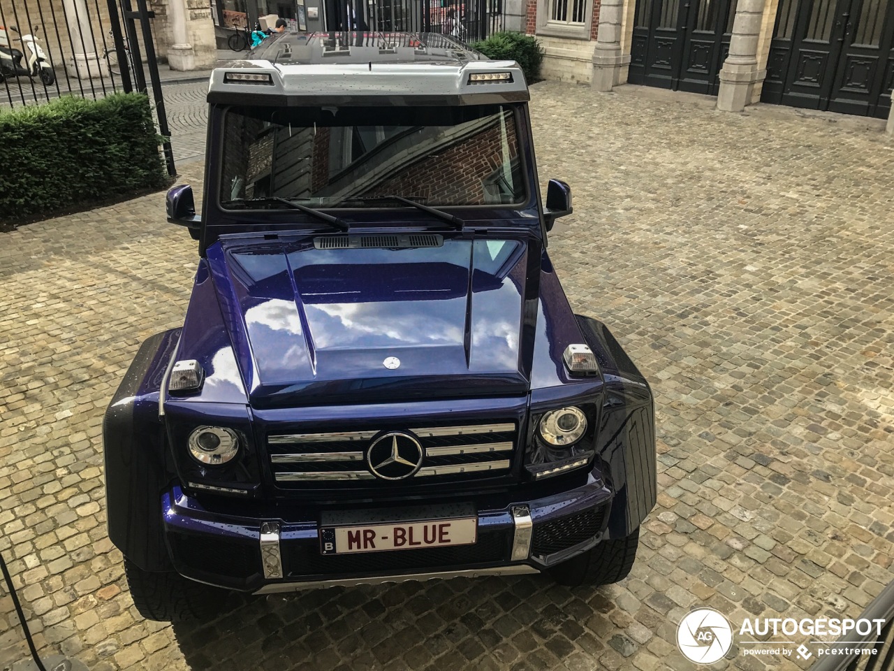 Mercedes-Benz G 500 4X4²