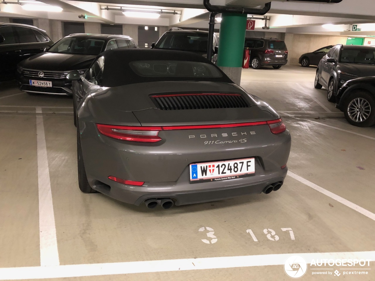 Porsche 991 Carrera 4S Cabriolet MkII