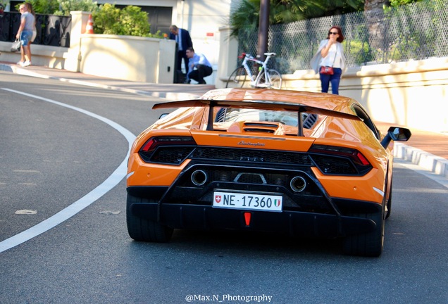 Lamborghini Huracán LP640-4 Performante