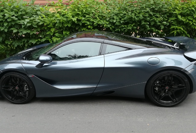 McLaren 720S