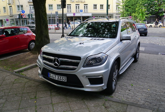 Mercedes-Benz GL 63 AMG X166