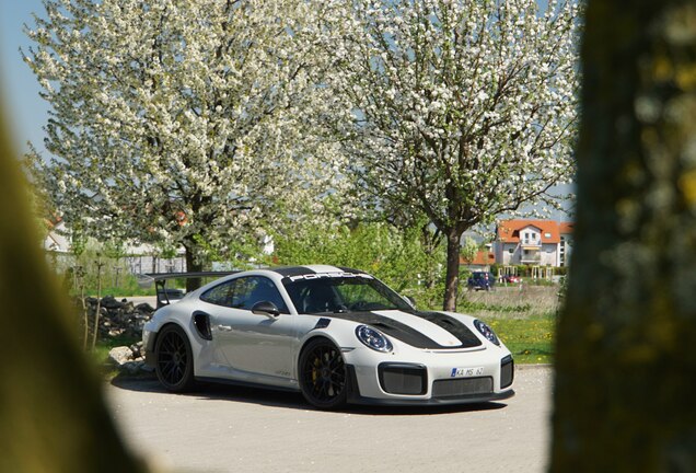 Porsche 991 GT2 RS Weissach Package