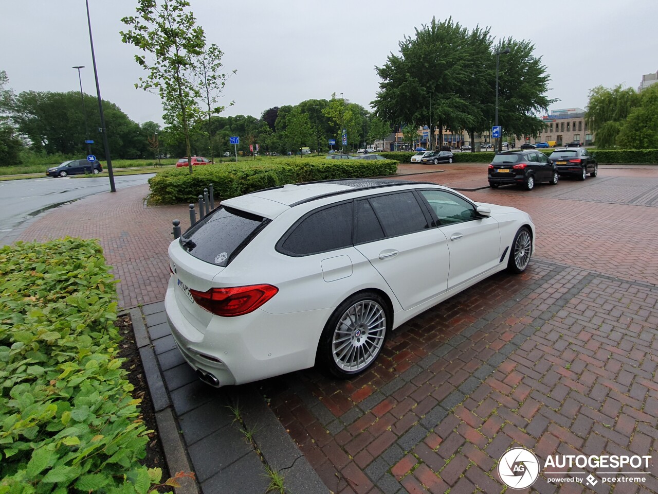 Alpina B5 BiTurbo Touring 2017