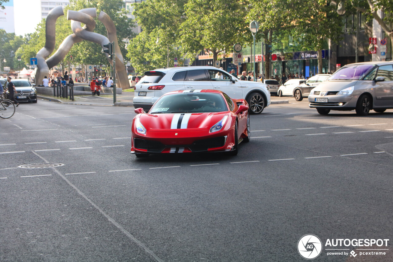 Ferrari 488 Pista