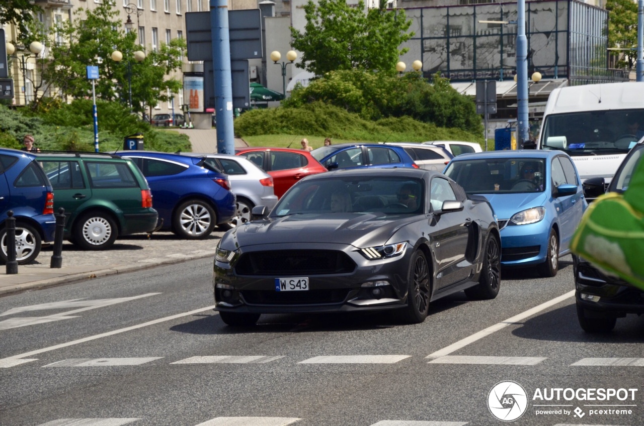 Ford Mustang GT 2015