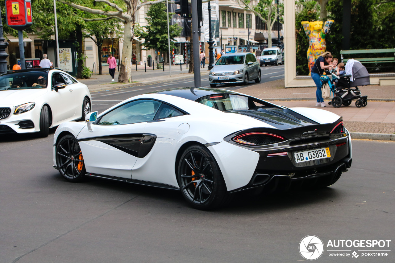 McLaren 570S