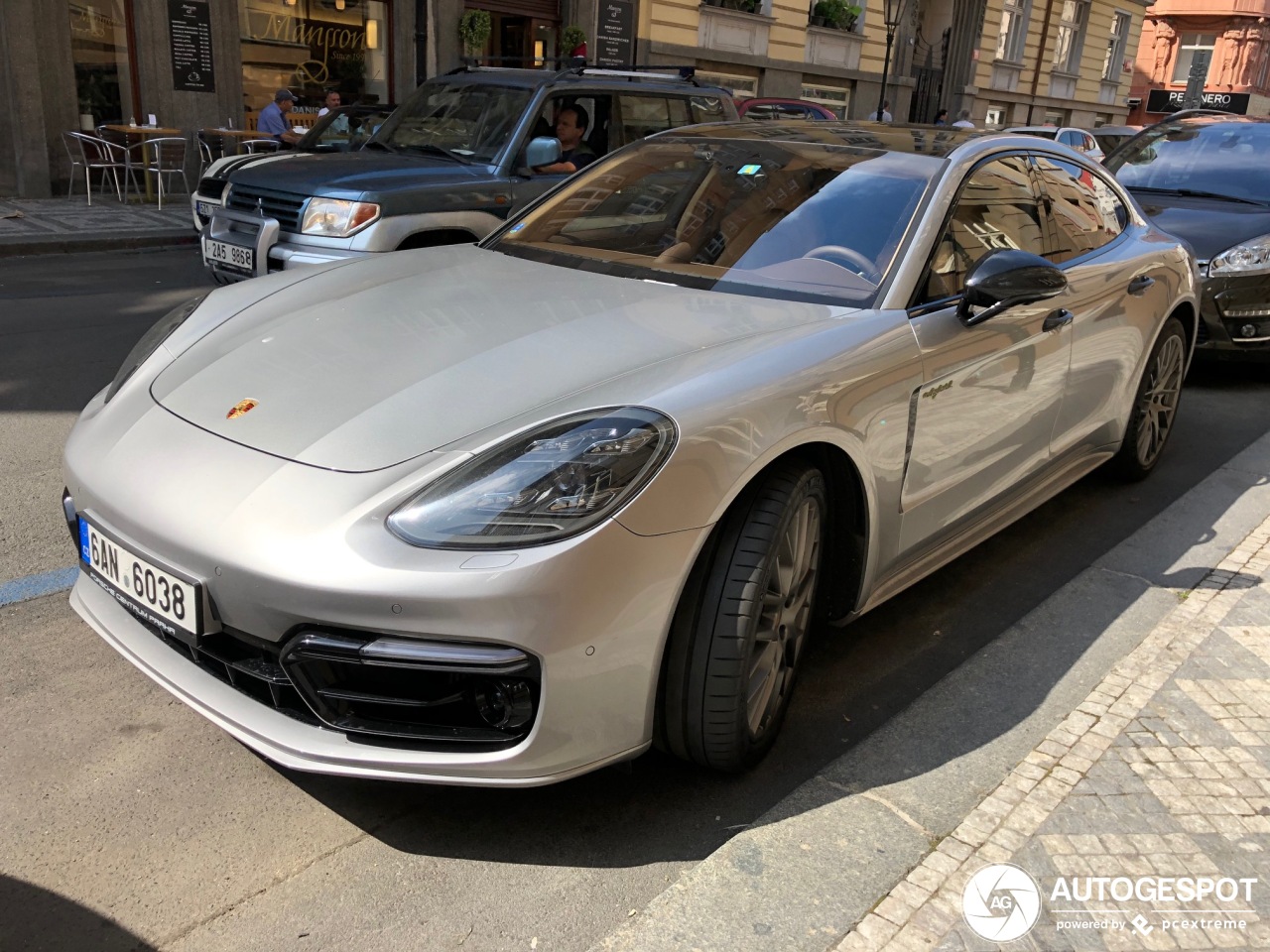 Porsche 971 Panamera Turbo S E-Hybrid