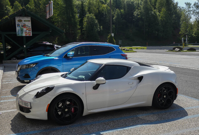 Alfa Romeo 4C Coupé