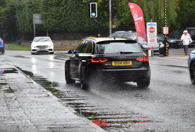 Audi RS4 Avant B8