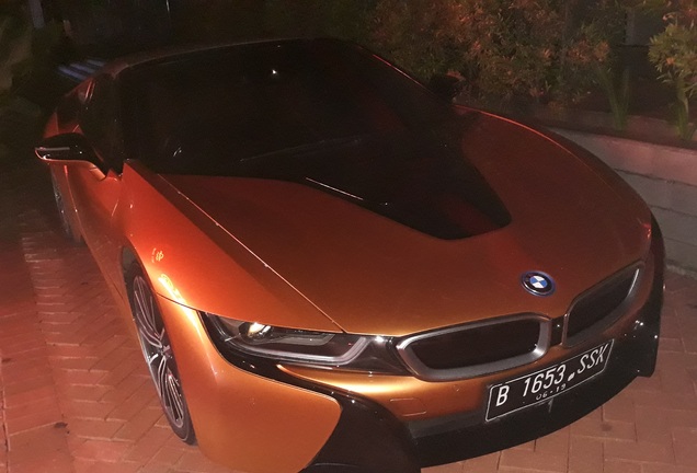 BMW i8 Roadster