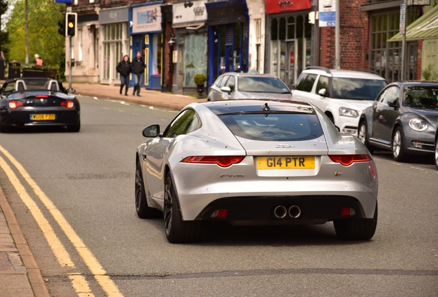 Jaguar F-TYPE S Coupé