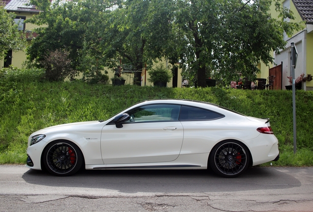 Mercedes-AMG C 63 S Coupé C205