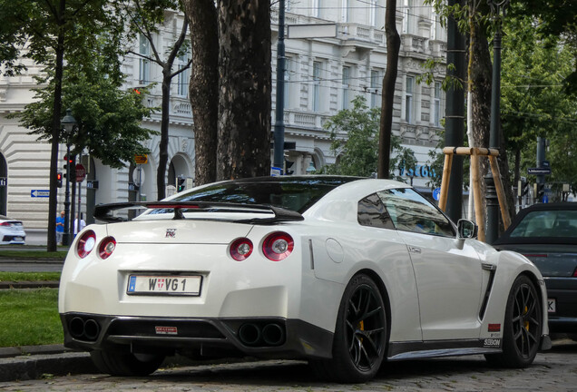 Nissan GT-R AMS Performance Alpha 7