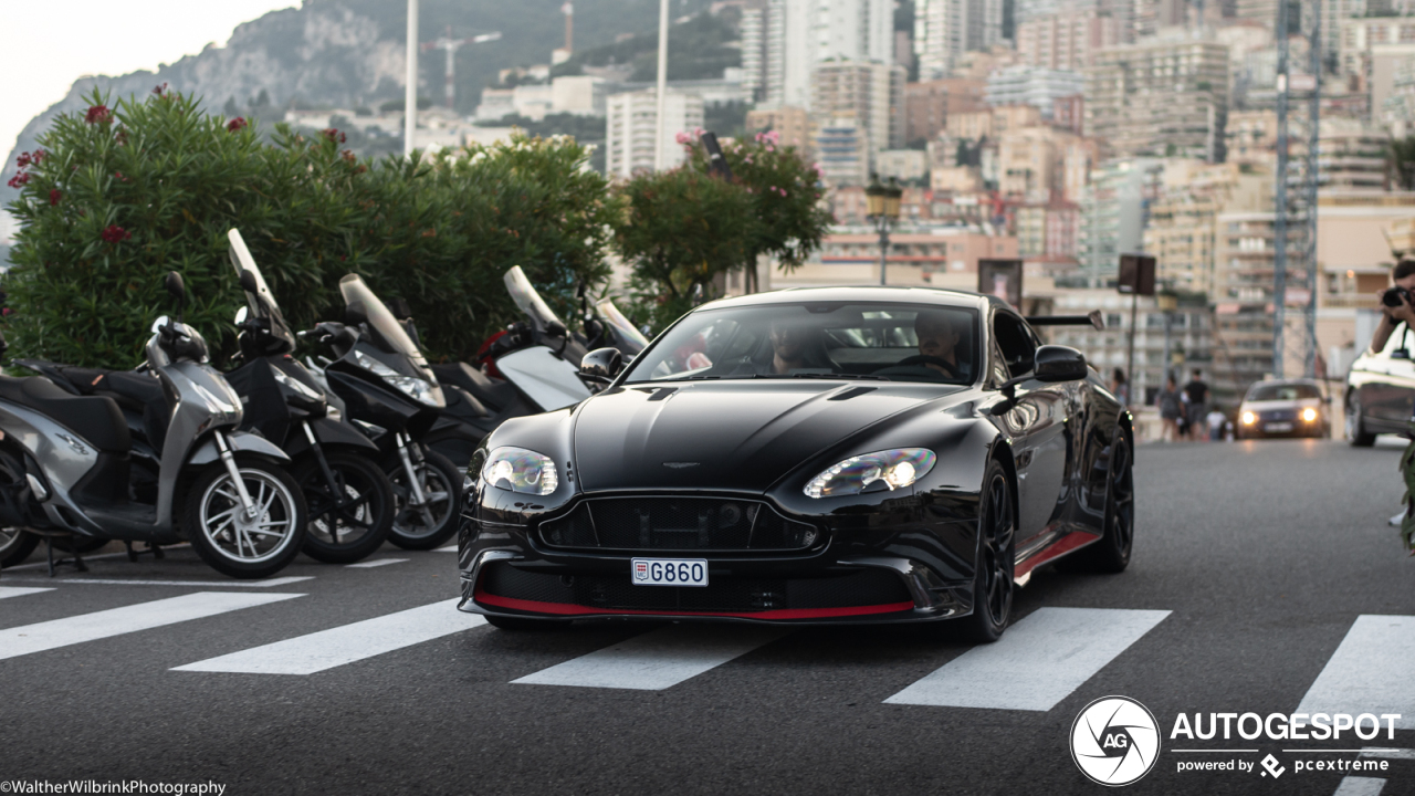 Aston Martin Vantage GT8