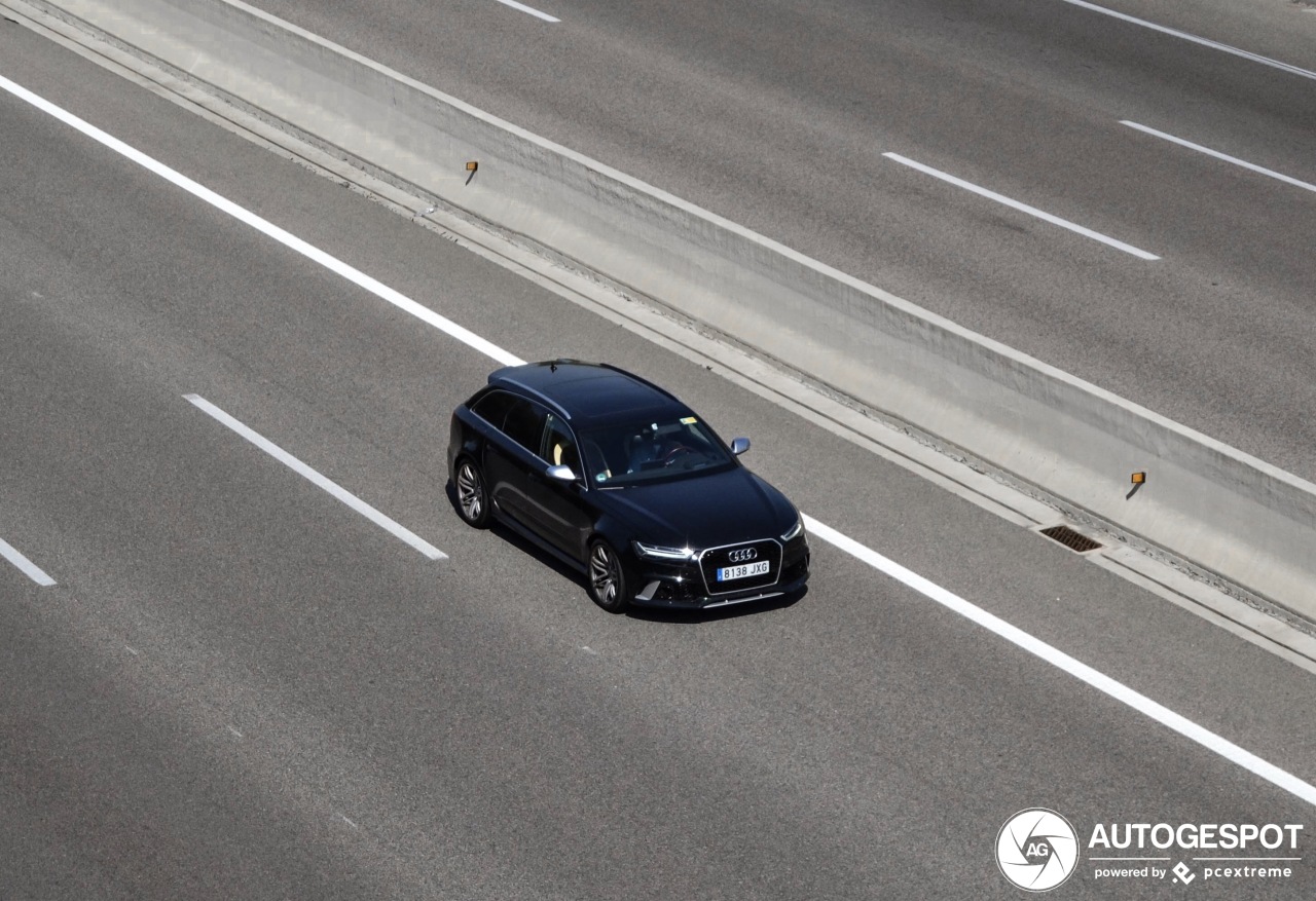 Audi RS6 Avant C7 2015