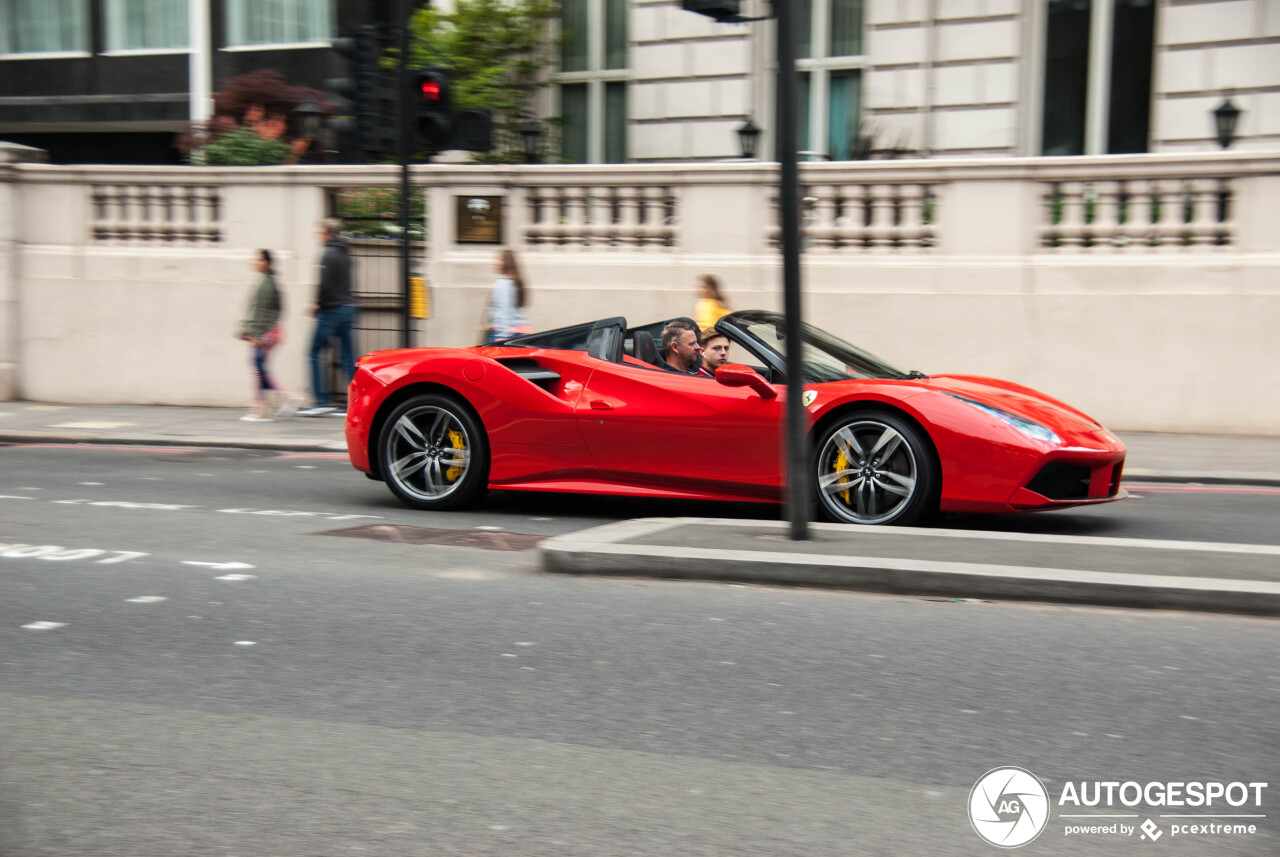 Ferrari 488 Spider