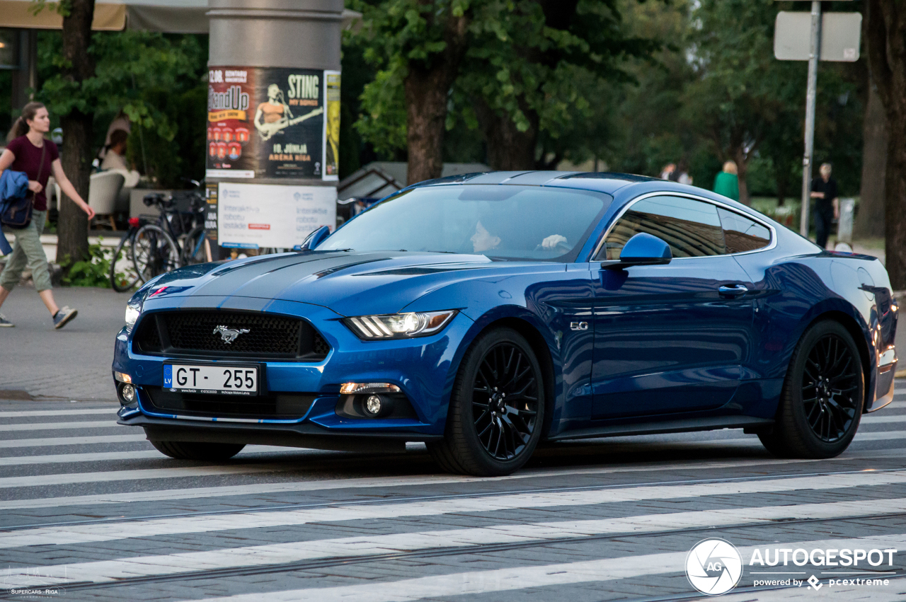 Ford Mustang GT 2015