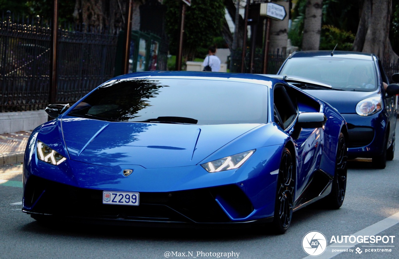 Lamborghini Huracán LP640-4 Performante