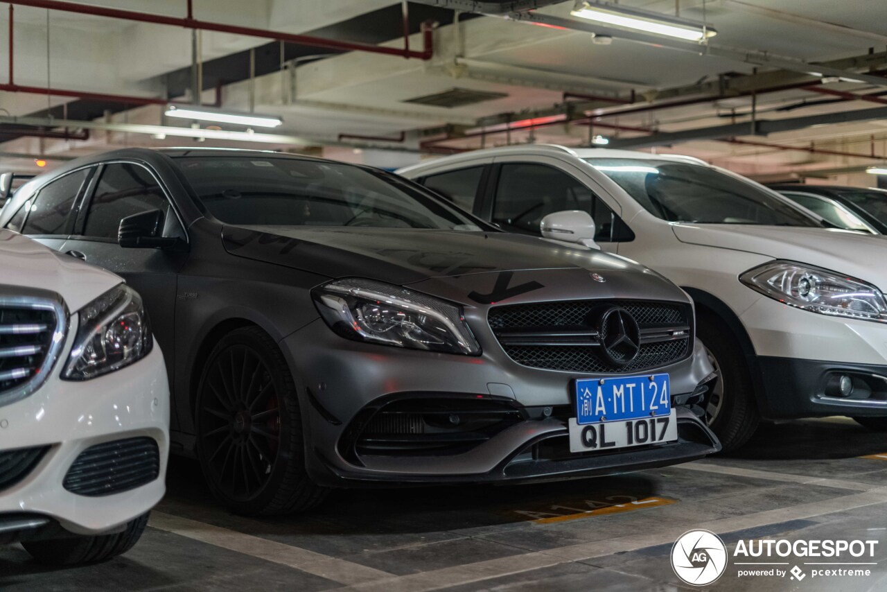 Mercedes-AMG A 45 W176 2015