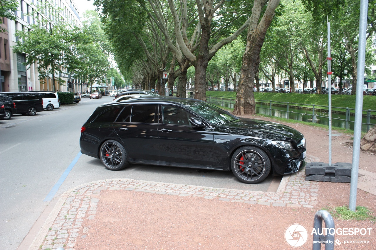 Mercedes-AMG E 63 S Estate S213