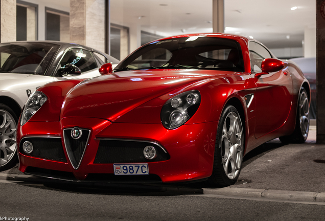 Alfa Romeo 8C Competizione